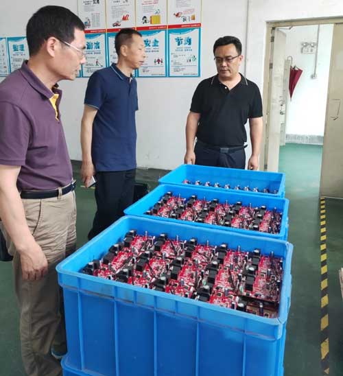 深圳中天門(mén)業(yè)有限公司