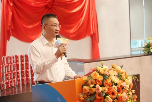 深圳市特區(qū)建設(shè)發(fā)展集團(tuán)董事長(zhǎng)李文雄在致辭中回顧