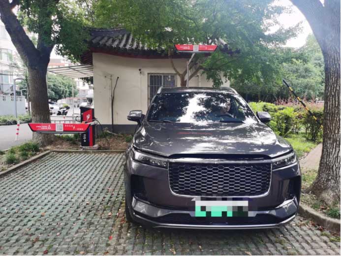 電車專用車位