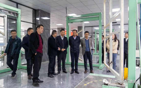 “全國閉門器生產(chǎn)示范基地”授牌儀式暨兩項(xiàng)團(tuán)體標(biāo)準(zhǔn)工作會在安徽郎溪召開