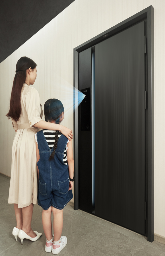 【新品首發(fā)】云鹿智能門P50丨別具慧眼，前所未見！