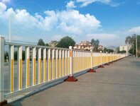 為什么要安裝道路護(hù)欄？