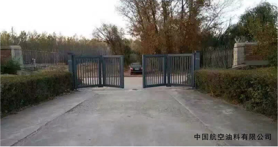 中國航空油料有限公司懸折門工程案例 - 中出網(wǎng)-智能出入口門戶