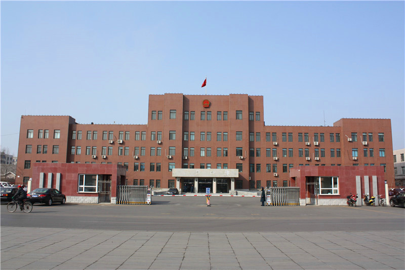 沈陽市蘇家屯區(qū)人民政府伸縮門工程案例 - 中出網(wǎng)-智能出入口門戶