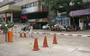 梧州大酒店車牌識(shí)別系統(tǒng)案例 - 中出網(wǎng)-智能出入口門戶
