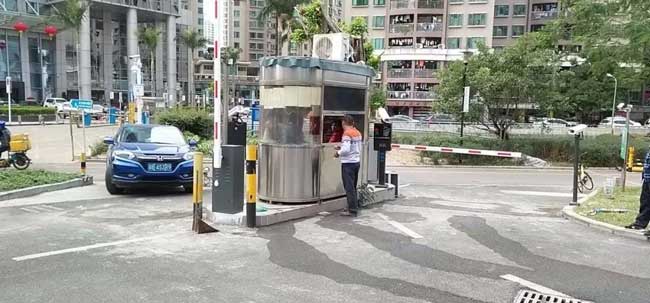 深圳中心公園車牌識(shí)別系統(tǒng)案例 - 中出網(wǎng)-智能出入口門戶