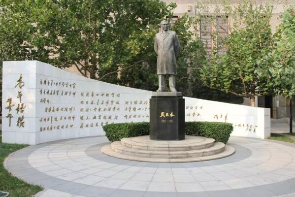 百勝智能改造南開中學(xué)出入口，助力平安、智慧校園建設(shè)！