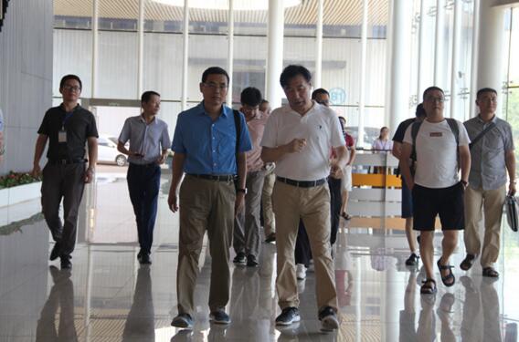 《安全電壓開門機》、《戶外電動門安全要求》團體標準編制工作會在百勝智能順利召開