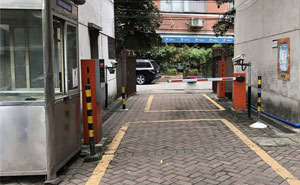 廣東水利電力職業(yè)技術(shù)學(xué)院車牌識別系統(tǒng)案例 - 中出網(wǎng)-智能出入口門戶