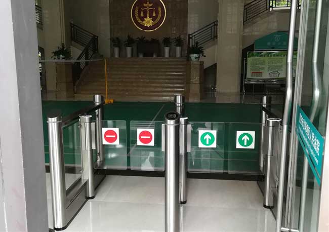 重慶沙坪壩人民法院通道閘案例 - 中出網(wǎng)-智能出入口門戶