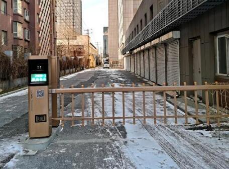 銀裝素裹，車安科技助力遼寧鳳凰國際商務中心智慧停車管理