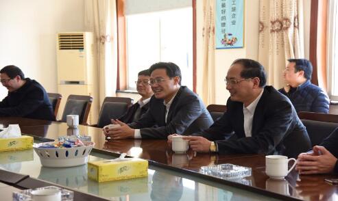 溧陽市市長徐華勤一行蒞臨江蘇國強(qiáng)集團(tuán)