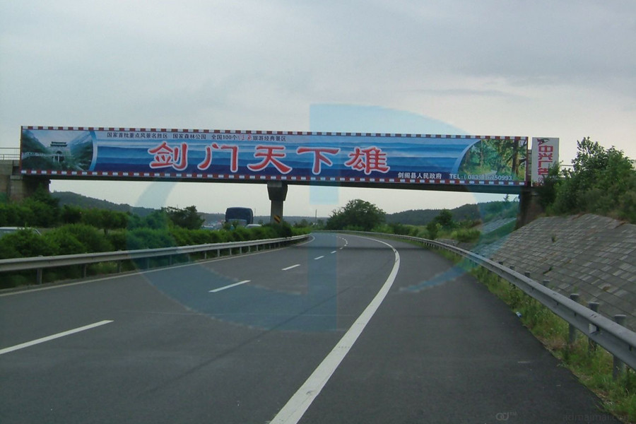 四川成都繞城高速護(hù)欄案例 - 中出網(wǎng)-智能出入口門戶