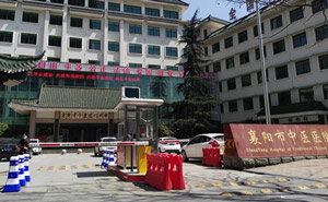 襄陽(yáng)市中醫(yī)醫(yī)院停車場(chǎng)系統(tǒng)案例