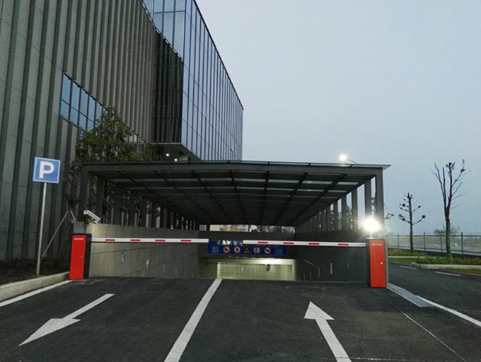 中國(guó)化學(xué)工程第六建設(shè)有限公司停車場(chǎng)系統(tǒng)案例 - 中出網(wǎng)-智能出入口與停車充電門戶
