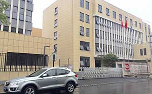 浙鹽集團(tuán)智能安全伸縮平移門工程案例