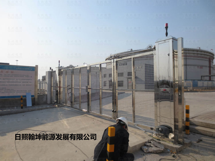 日照翰坤能源發(fā)展有限公司開泰SGDD4A智能懸折門案例 - 中出網(wǎng)-智能出入口門戶