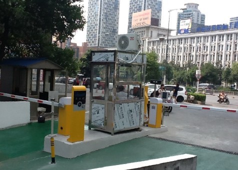 湖南瀟湘電影集團(tuán)停車場(chǎng)管理系統(tǒng)案例 - 中出網(wǎng)-智能出入口門戶