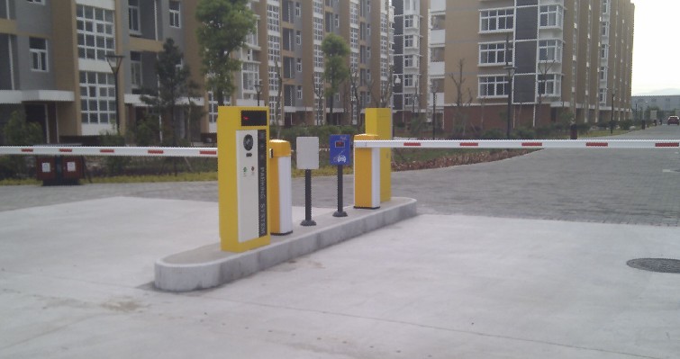 福州長樂機場員工宿舍停車場系統(tǒng)案例 - 中出網-智能出入口與停車充電門戶