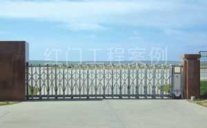 滿洲里西郊機場伸縮門案例