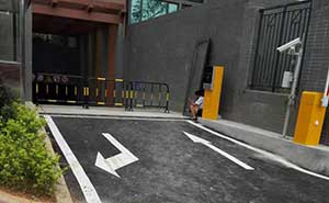 長沙海倫春天停車場系統(tǒng)案例 - 中出網(wǎng)-智能出入口門戶