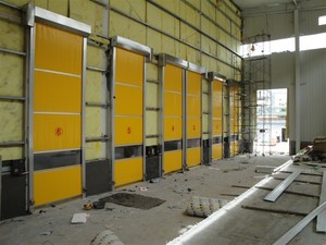 長春市新華印刷廠快速門案例 - 中出網-智能出入口門戶