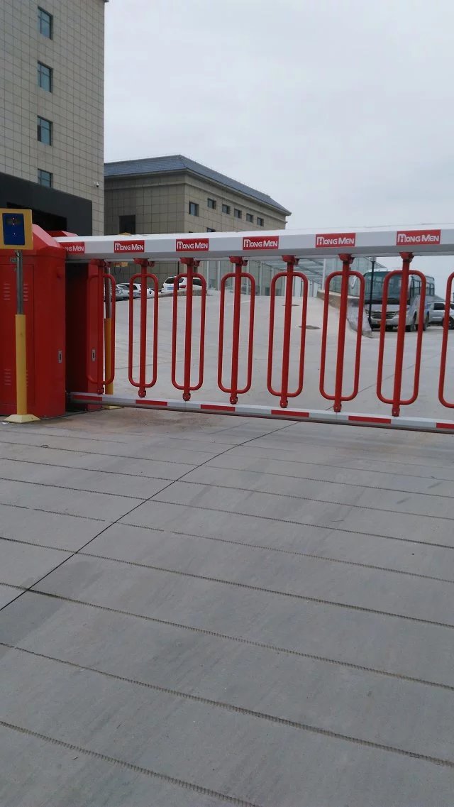 空降道閘門