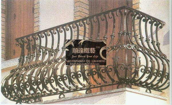 陽臺(tái)圍欄
