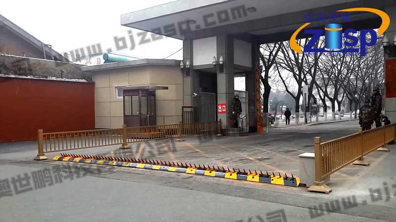 中國人民解放軍62301部隊破胎器案例 - 中出網-智能出入口門戶