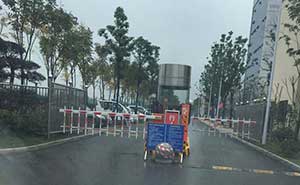 常德技術(shù)學(xué)院應(yīng)用停車場系統(tǒng)案例 - 中出網(wǎng)-智能出入口門戶