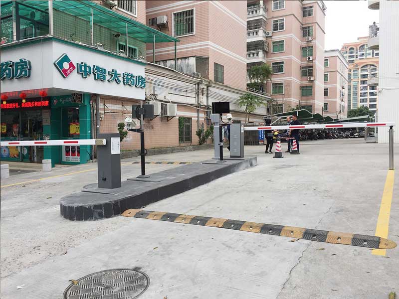 中山源田骨科醫(yī)院應用車牌識別系統(tǒng)案例 - 中出網(wǎng)-智能出入口門戶