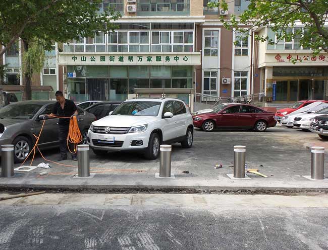 大連中山公園街道路柱案例 - 中出網(wǎng)-智能出入口門戶
