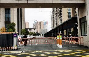 泉州惠安閩南建工大廈正式啟用藍卡AI云無人化停車場管理系統(tǒng)