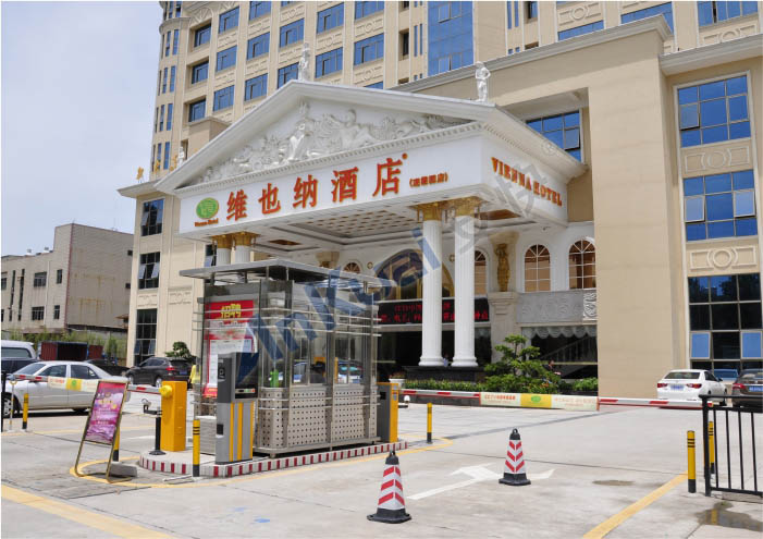 深圳觀瀾維也納酒店安快AK804停車場系統(tǒng)案例 - 中出網(wǎng)-智能出入口門戶