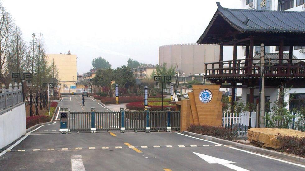 中華人民共和國海事局伸縮門案例 - 中出網-智能出入口門戶