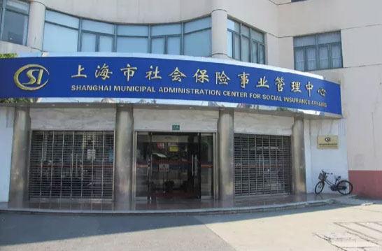 卷閘門系列案例 - 中出網(wǎng)-智能出入口門戶