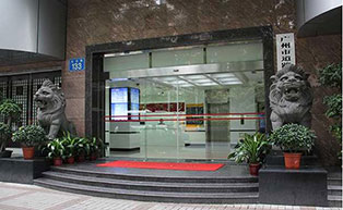 廣州道路交通管理局自動(dòng)門工程案例 - 中出網(wǎng)-智能出入口門戶