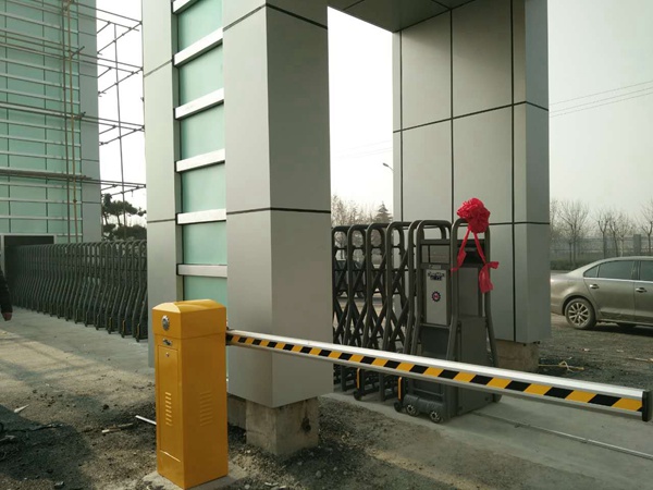 邯鄲出安智能道閘進(jìn)駐邯鄲市威英節(jié)能設(shè)備有限公司