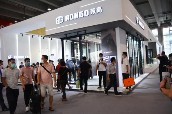 廣州建博會|榮高門窗沉淀三年，全新亮相，引爆全場！