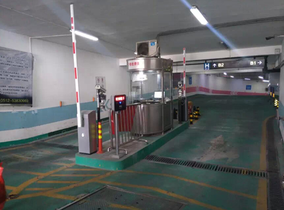 太倉萬達(dá)停車場系統(tǒng)工程案例 - 中出網(wǎng)-智能出入口門戶