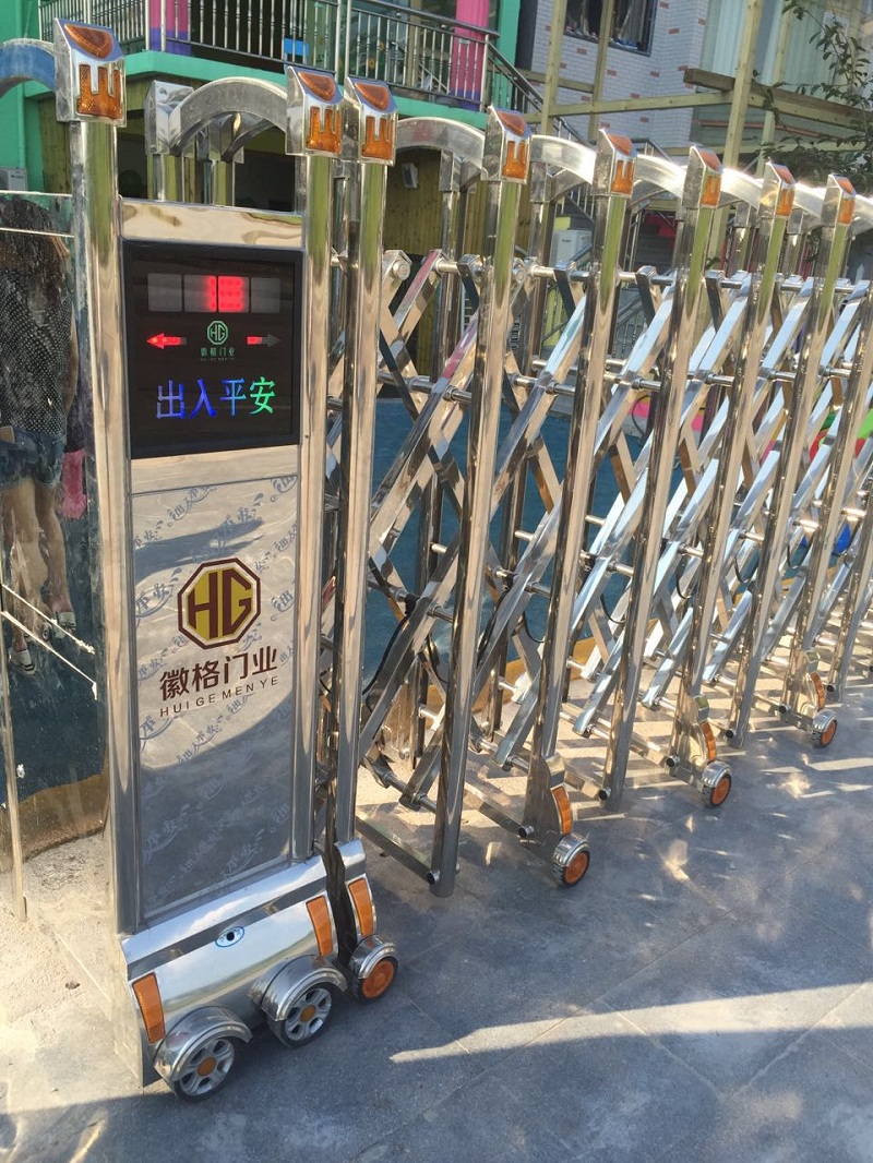 黃岡出安智能電動(dòng)伸縮門(mén)進(jìn)駐黃岡彩虹幼兒園