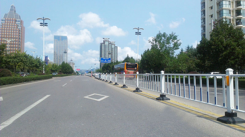 道路護欄標(biāo)準(zhǔn)型