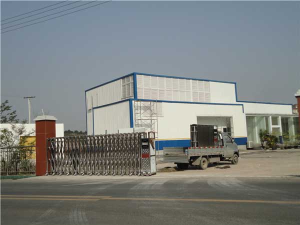 內(nèi)江豐業(yè)建筑工程有限公司電動(dòng)伸縮門案例 - 中出網(wǎng)-智能出入口門戶