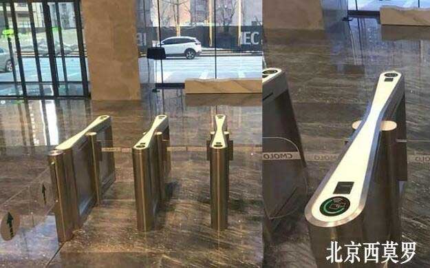 北京萬科金域華府安裝掃碼通道閘案例 - 中出網(wǎng)-智能出入口門戶