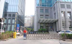 中國(guó)電信伸縮門(mén)案例