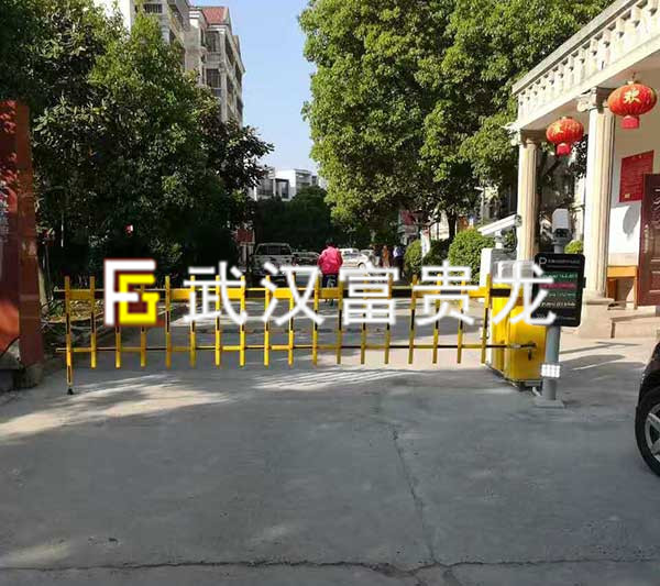 宜城市發(fā)展小區(qū)道閘案例 - 中出網(wǎng)-智能出入口門戶