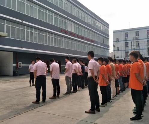 羅拉智能 | 暑假來(lái)臨，校園“安防升級(jí)工程”加速中...
