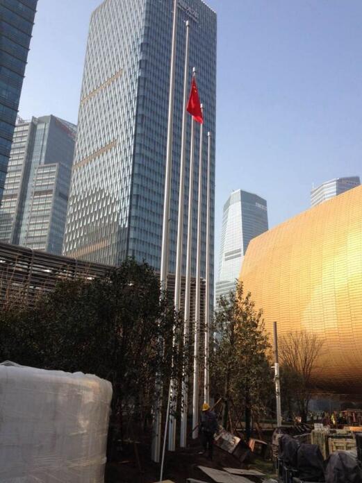 美力凱為上海中心大廈新年獻禮