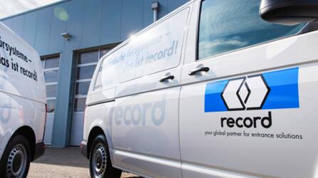 歡迎record所有員工加入亞薩合萊這個溫暖的大家庭