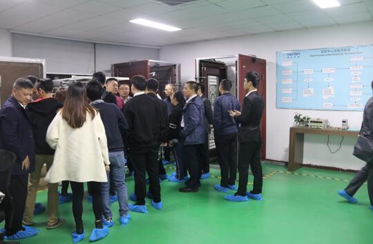 亞太天能指紋鎖實(shí)驗(yàn)室